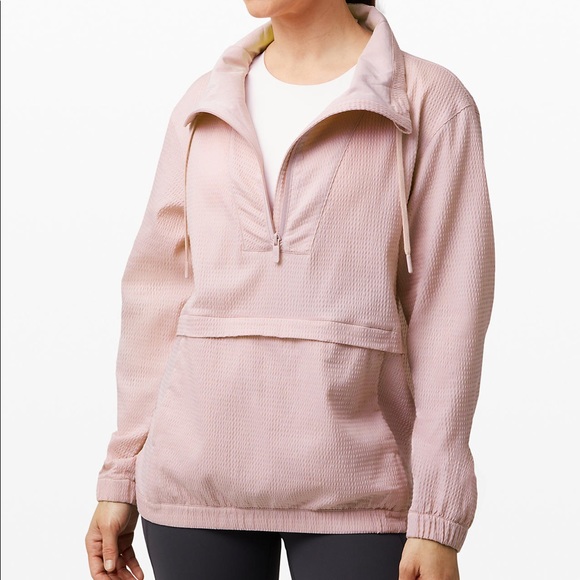 lululemon athletica Jackets & Blazers - Lululemon NWOT-Pack Light Pullover